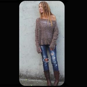 NWOT Brown Grunge oversized thumb hole sweater